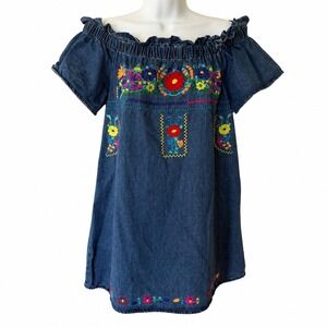Caffeine Women Denim Off Shoulder Floral Embroidered Boho Top Blue Medium S3102C